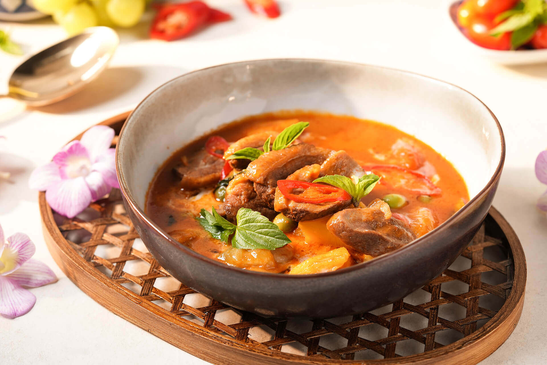 แกงเผ็ดเป็ดย่าง